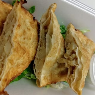 Vegetarian Potato Samosa