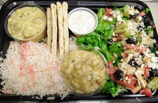 Chicken and Baba Ghanoush Plate.